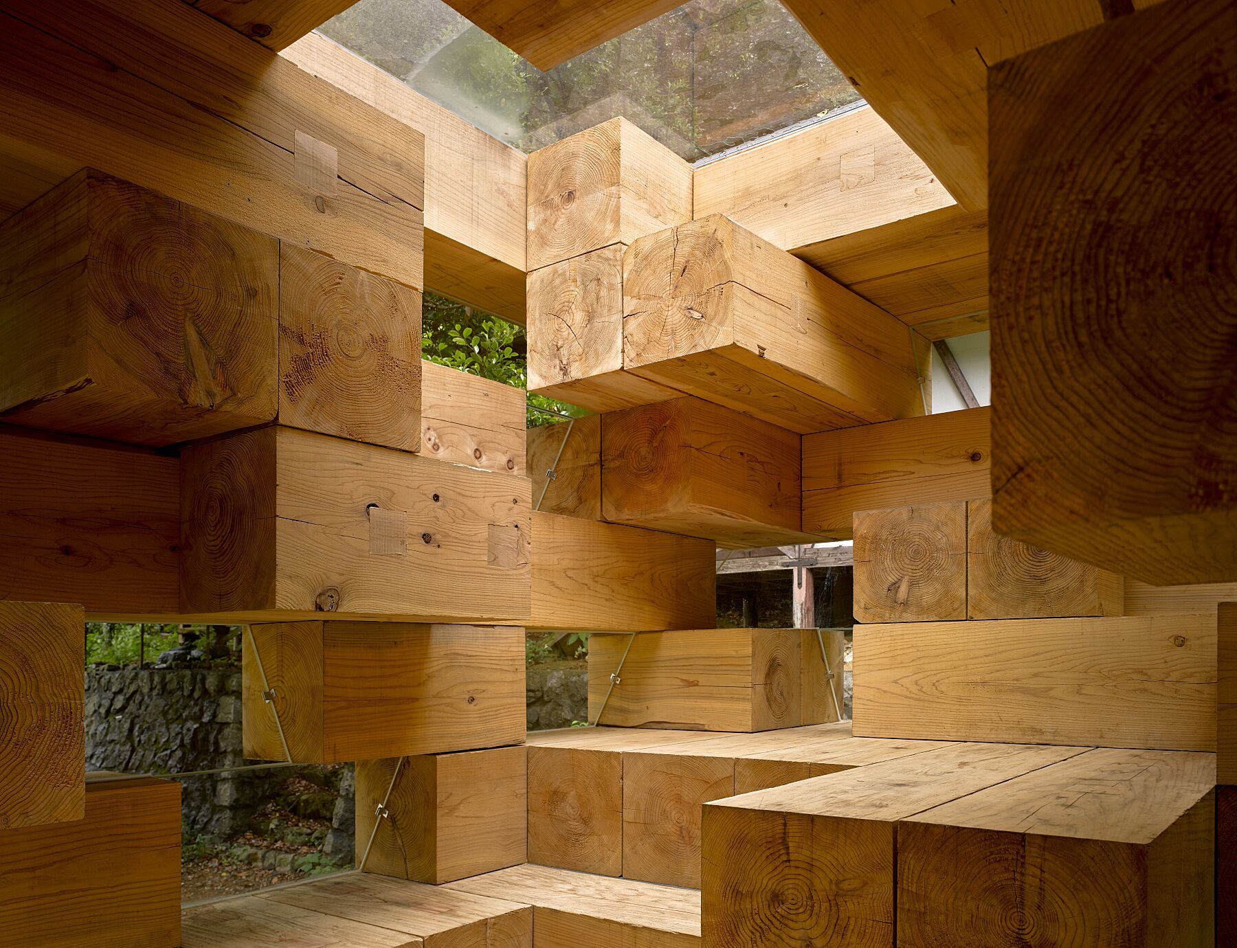 The Final Wooden House  (最終的な木造住宅) 2007